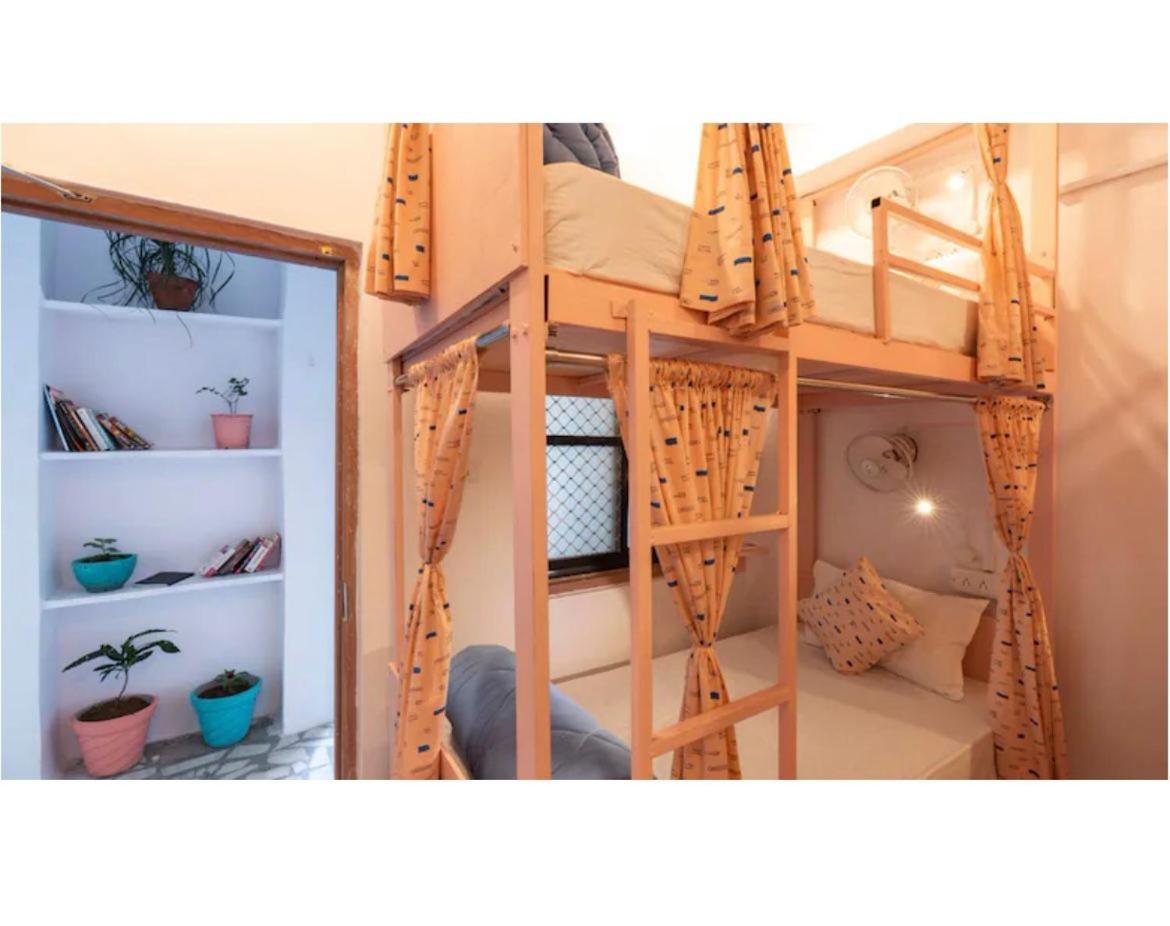 Unplanned Hostel Ουνταϊπούρ Εξωτερικό φωτογραφία